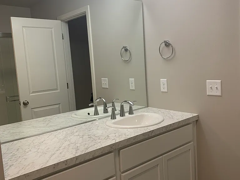 9241 Verbena St SE — Photo 6
