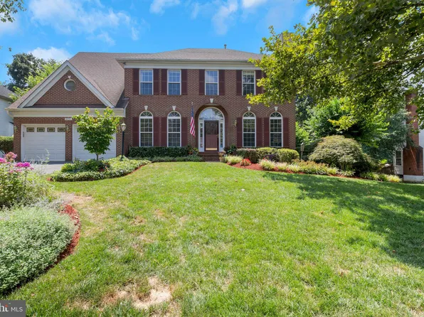 14501 Picket Oaks Rd, Centreville, VA 20121