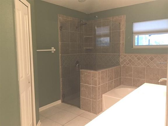 2nd image of 29340 Crossland Dr