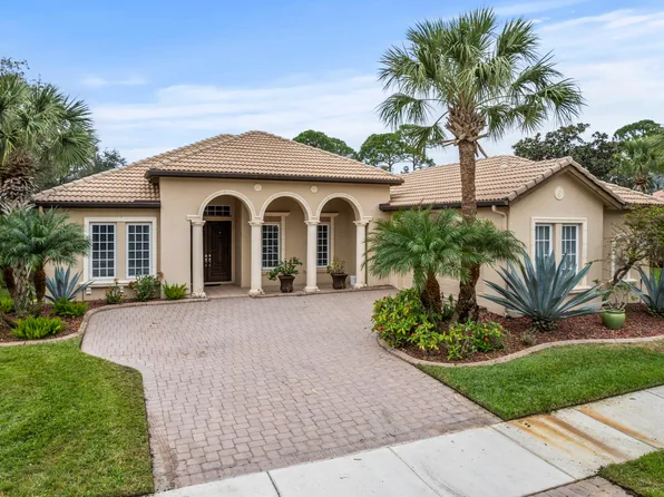801 SW Classico Court, Port St Lucie, FL 34986