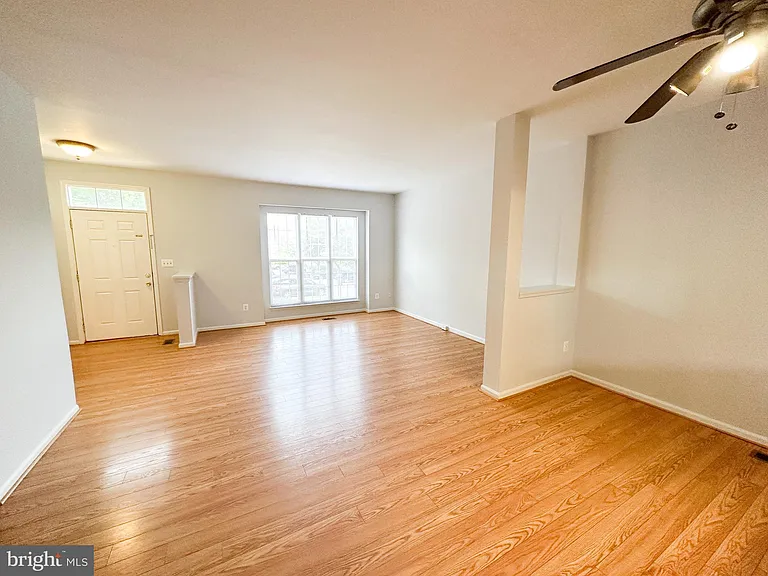 20910 Butterwood Falls Ter — Photo 2