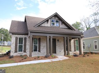 512 Springdale Dr, Lagrange, GA 30240