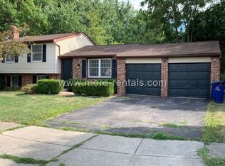 1967 Wolverhampton Rd, Powell, OH 43065