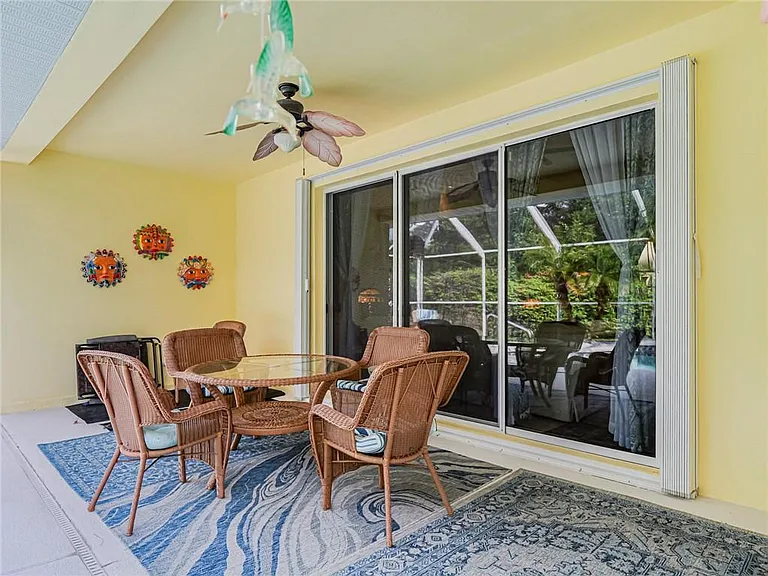 5873 Pine Ridge Cir — Photo 30