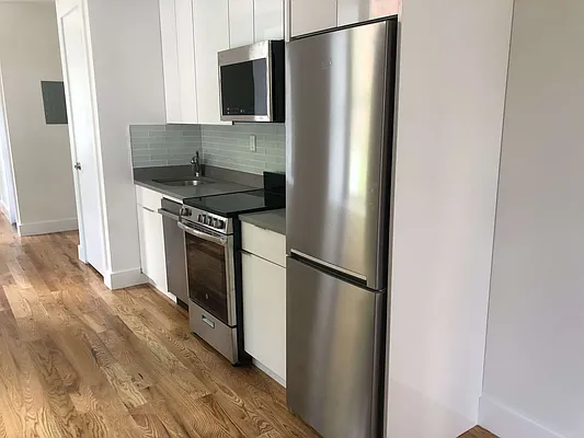 Rented by Dalan Rentals | media 19