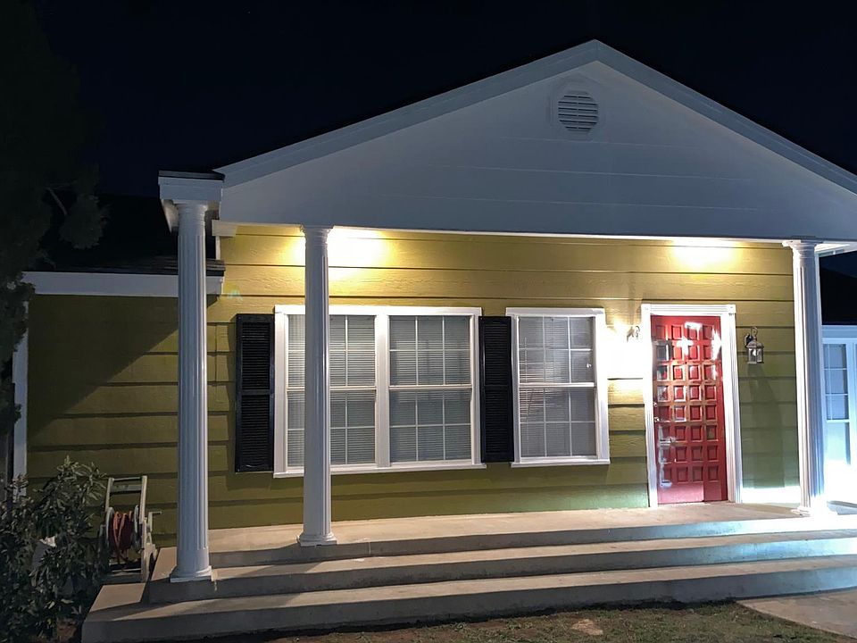2nd image of 3117 Roosevelt Ave