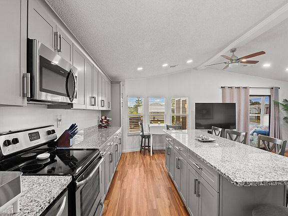 4th image of 8211 W Bitterbush Lane