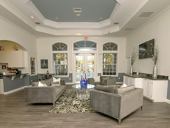 Leasing Office