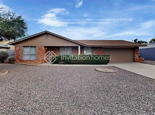 3223 E Emelita Ave, Mesa, AZ 85204