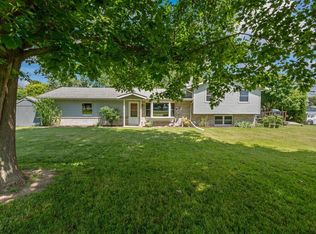 N4029 Vista Rd, Sullivan, WI 53178