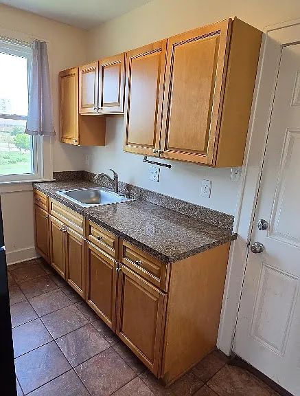 3410 Rosa Parks Blvd — Photo 10