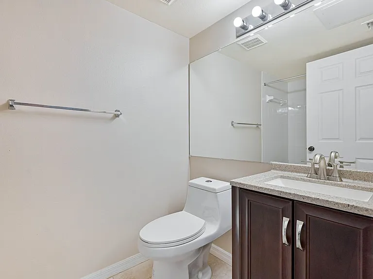 8920 Colonnades Ct E #514 — Photo 17