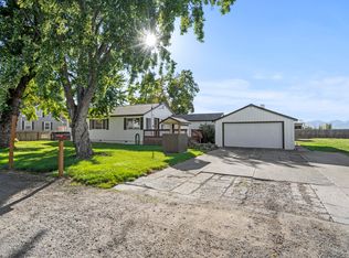 2414 Starlite Ln, Medford, OR 97501