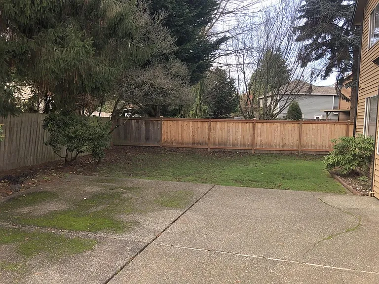 526 151st Pl SW — Photo 17