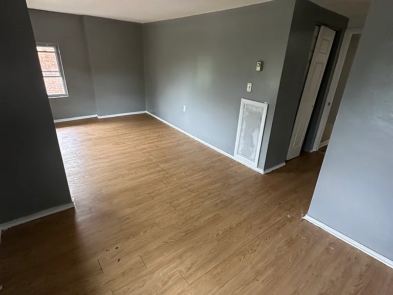 27 Williams St #3 — Photo 12