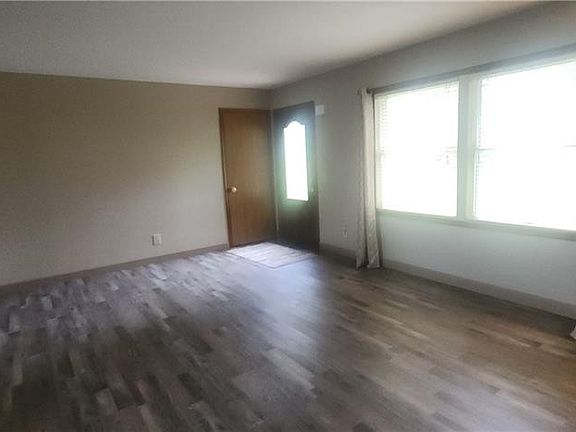 5th image of 5909 County Road C75