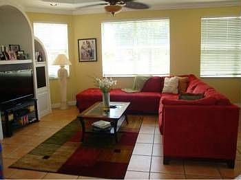 3rd image of 16470 NW 13th St
