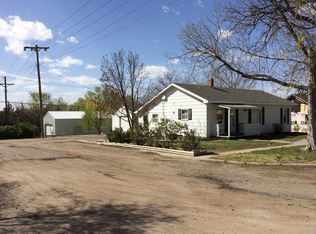 405 1st St, Phillipsburg, KS 67661