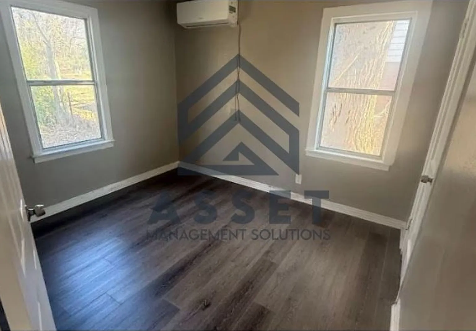 2 Bedroom Home Available for Lease & Rent to Own! — Photo 4