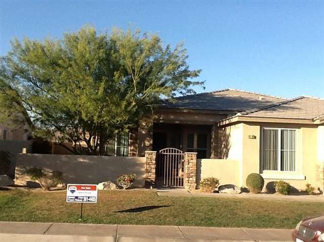 2nd image of 81102 Avenida Fayelynne