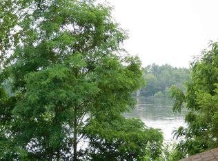 1105 W Conant St, Portage, WI 53901