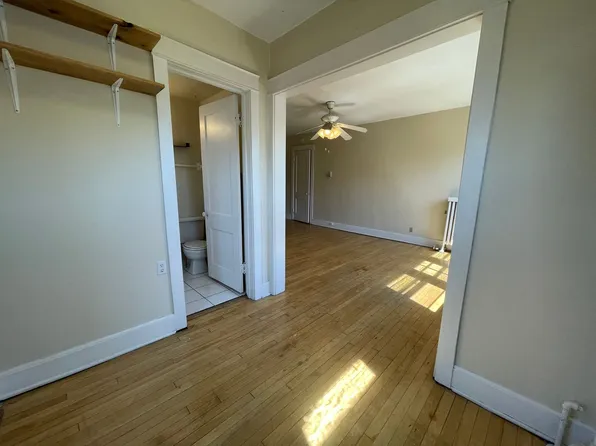 719 Knapp, 719 E Knapp St APT 45, Milwaukee, WI 53202