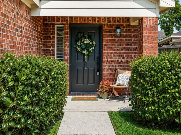 16910 Port O Call St, Crosby, TX 77532