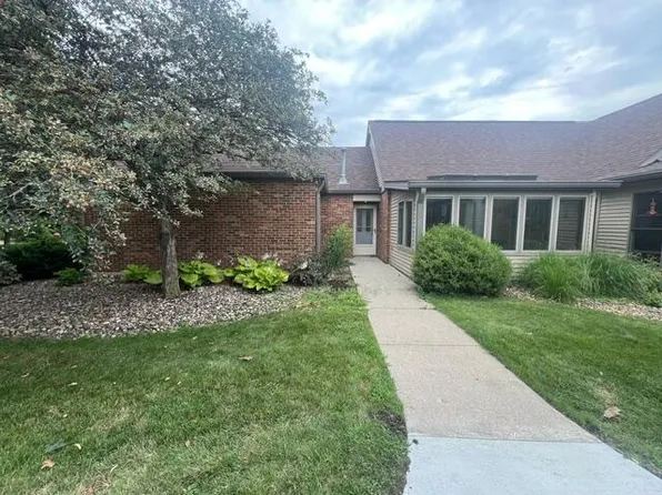 2434 Hamilton Dr, Ames, IA 50014