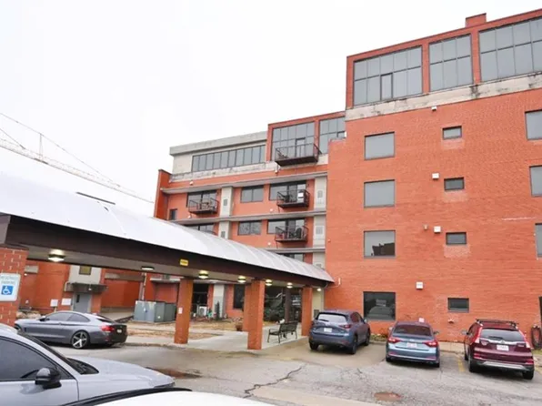 2940 Baltimore Ave APT 1209, Kansas City, MO 64108