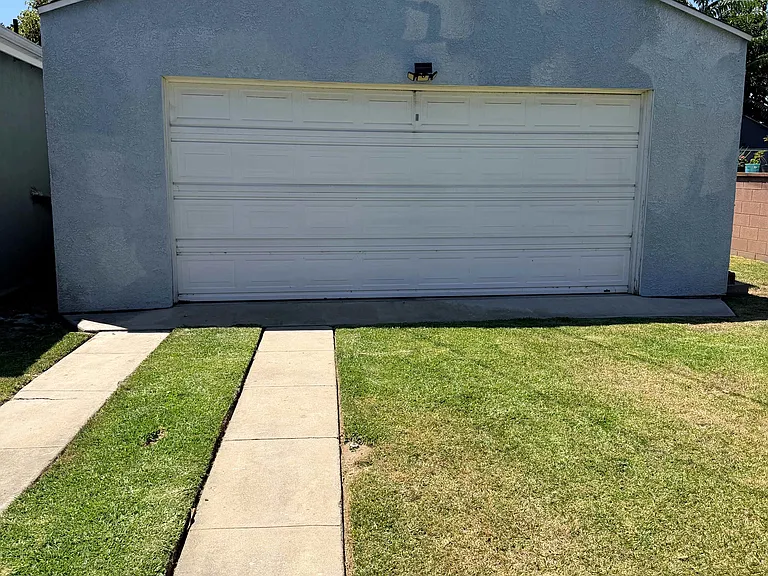 9719 Mallison Ave — Photo 17