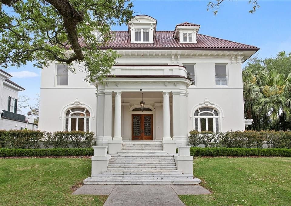 1st image of 18 Audubon Pl