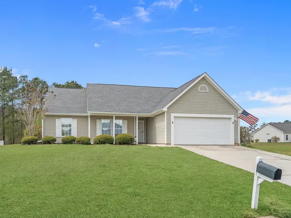 127 Heath Dr., Longs, SC 29568