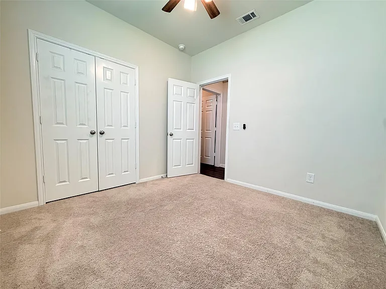 10233 Cleartide Ln — Photo 12
