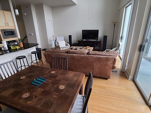 3rd image of 4601 N Lamar Blvd #5210