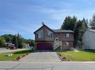 1100 W Woodstock Dr, Palmer, AK 99645