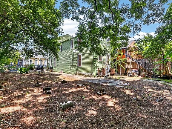 5th image of 2608 Chippewa St
