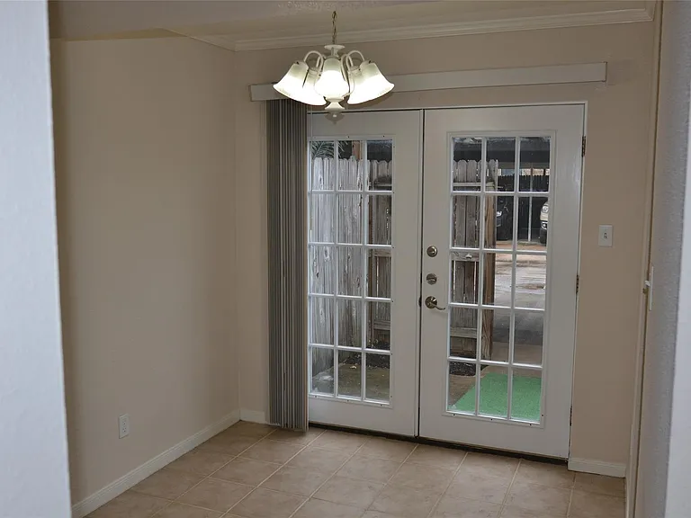 6111 Beverly Hill St #43 — Photo 5