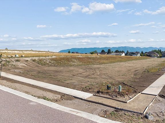 2nd image of 767 Founders Ridge Way Lot 5