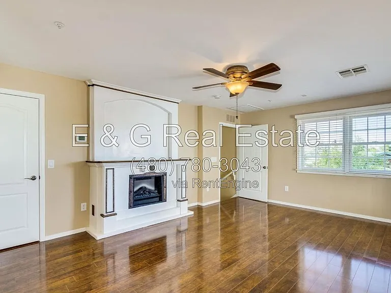 3642 E Horace Dr — Photo 16