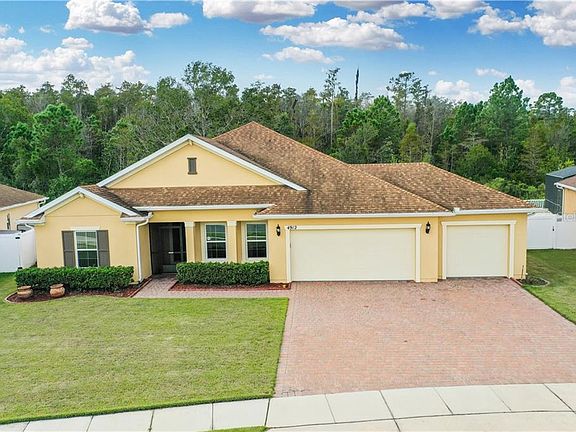 3rd image of 4912 Whistling Wind Ave