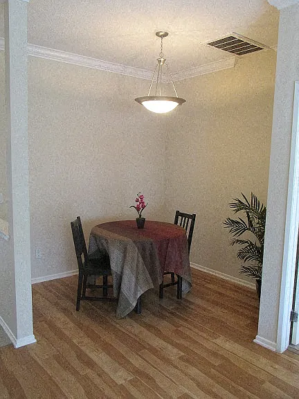 Brighton Vista Apartments — Photo 7