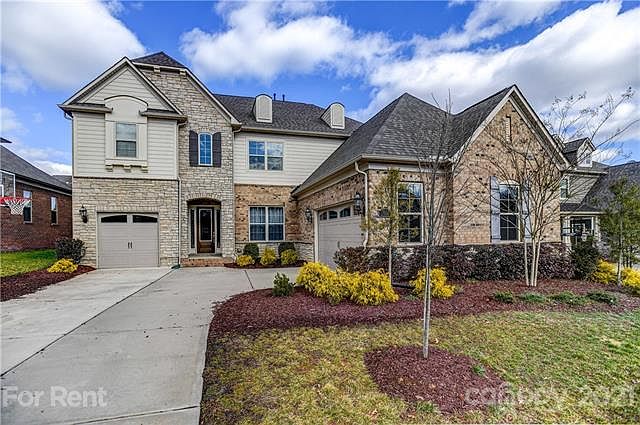 1st image of 1710 Maple Oak Dr