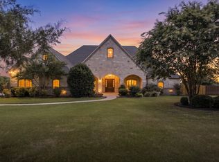 1320 N Creek Cir, Waxahachie, TX 75165