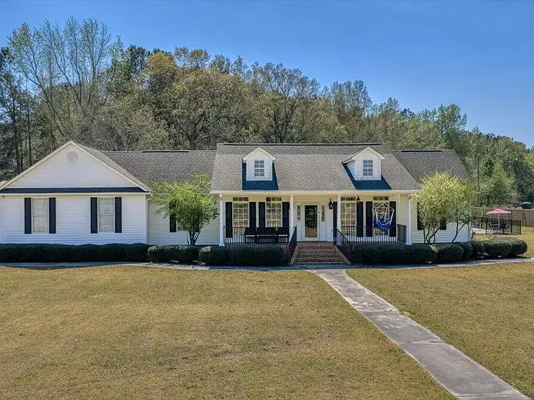 1032 Lynch Rd — Photo 19