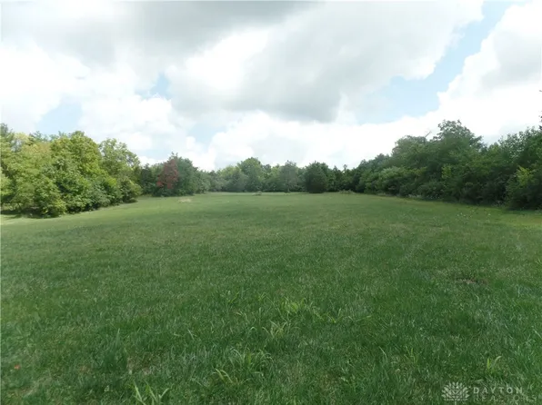 6692 Weidner Rd, Springboro, OH 45066