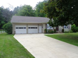 237 N Airport Dr, Shawano, WI 54166