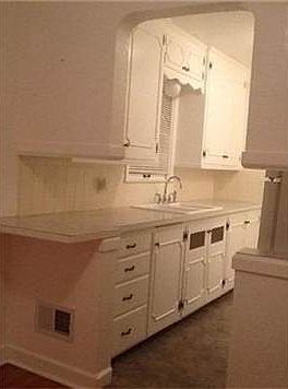 Looking toward kitchen from dining room