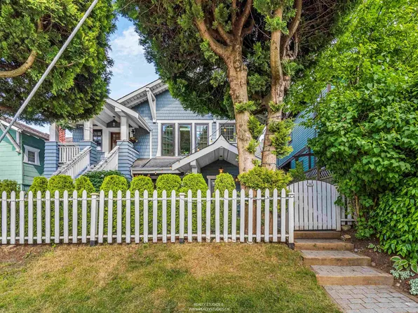 436 Lakewood Dr, Vancouver, BC V5L 4L7