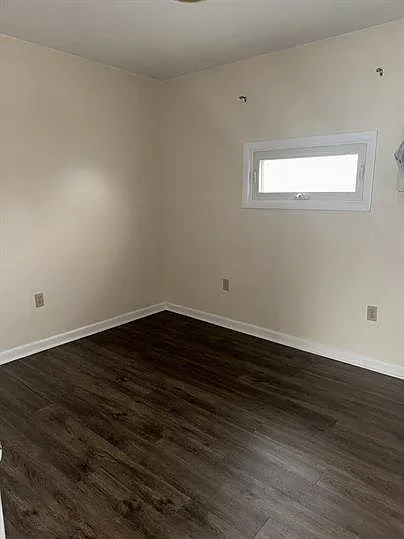 910 Florida Ave #4 — Photo 6
