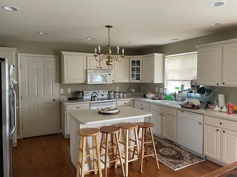 6751 Anna Dr — Photo 8